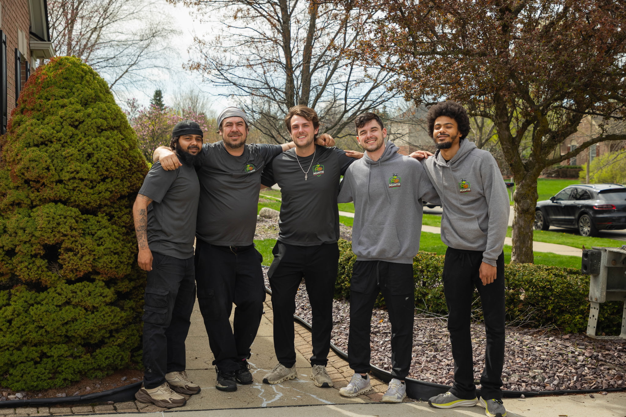 Mantis Moving Crew